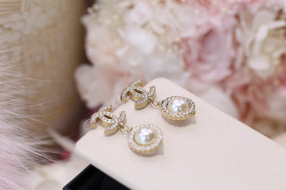 DOUBLE C PEARL SILVER DIAMOND EARRINGS