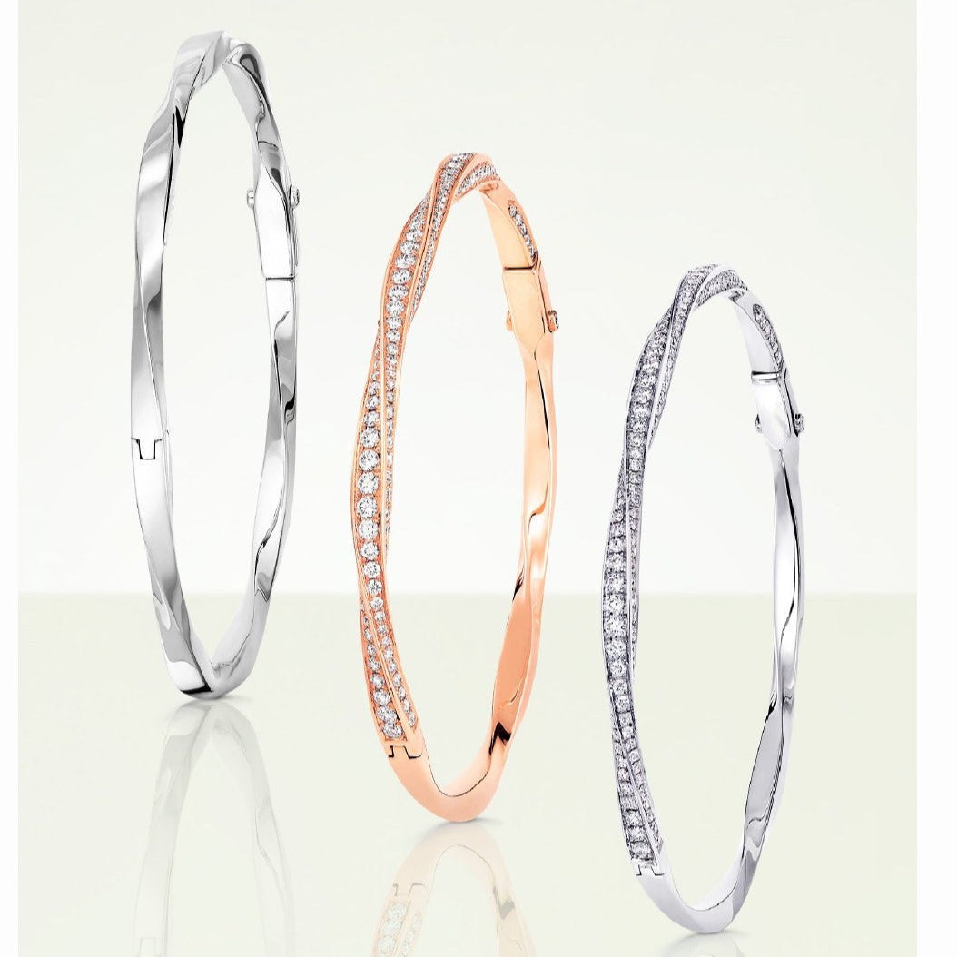 SPIRAL PAVED DIAMOND BANGLE BRACELET