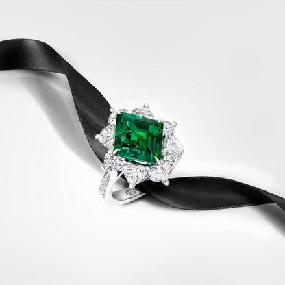 GRA SILVER GREEN DIAMOND RING