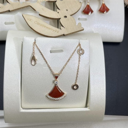 DREAM NECKLACE CARNELIAN DIAMOND