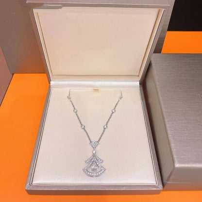 DREAM NECKLACE WHITE DIAMOND SILVER