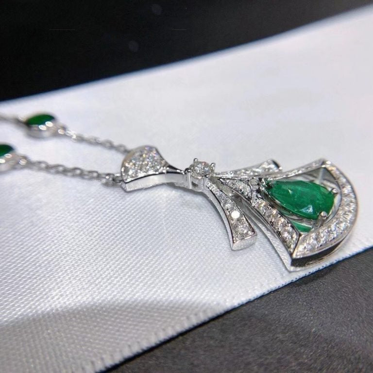 DREAM NECKLACE MALACHITE DIAMOND SILVER