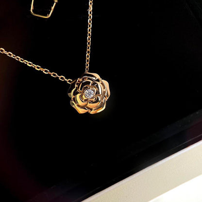 EXTRAIT DE CAMELIA NECKLACE PINK GOLD DIAMOND