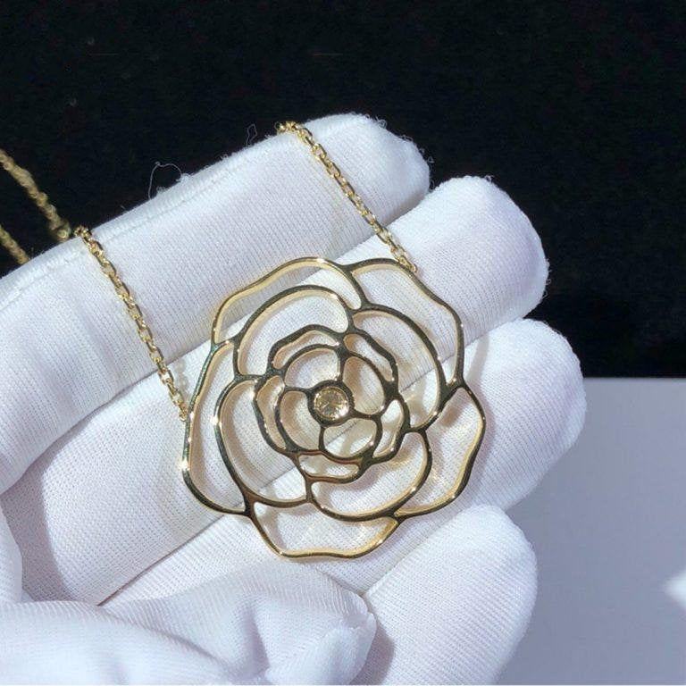 PETALES DE CAMELIA NECKLACE GOLD DIAMOND