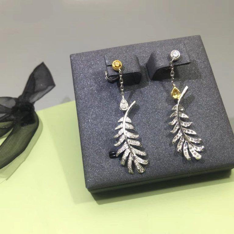 PLUME DE CC EARRINGS SILVER DIAMOND