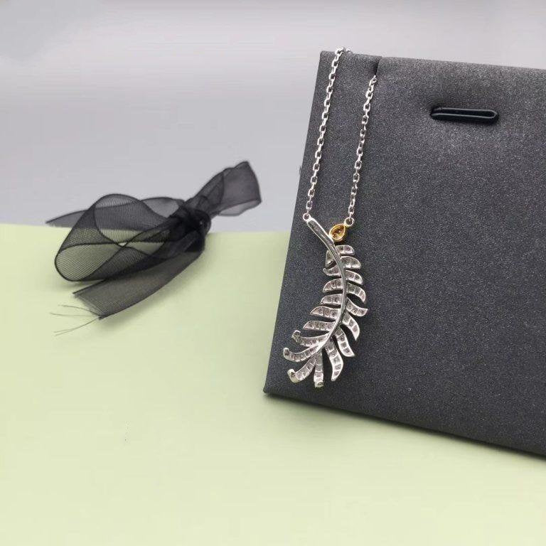 PLUME DE SILVER DIAMOND NECKLACE