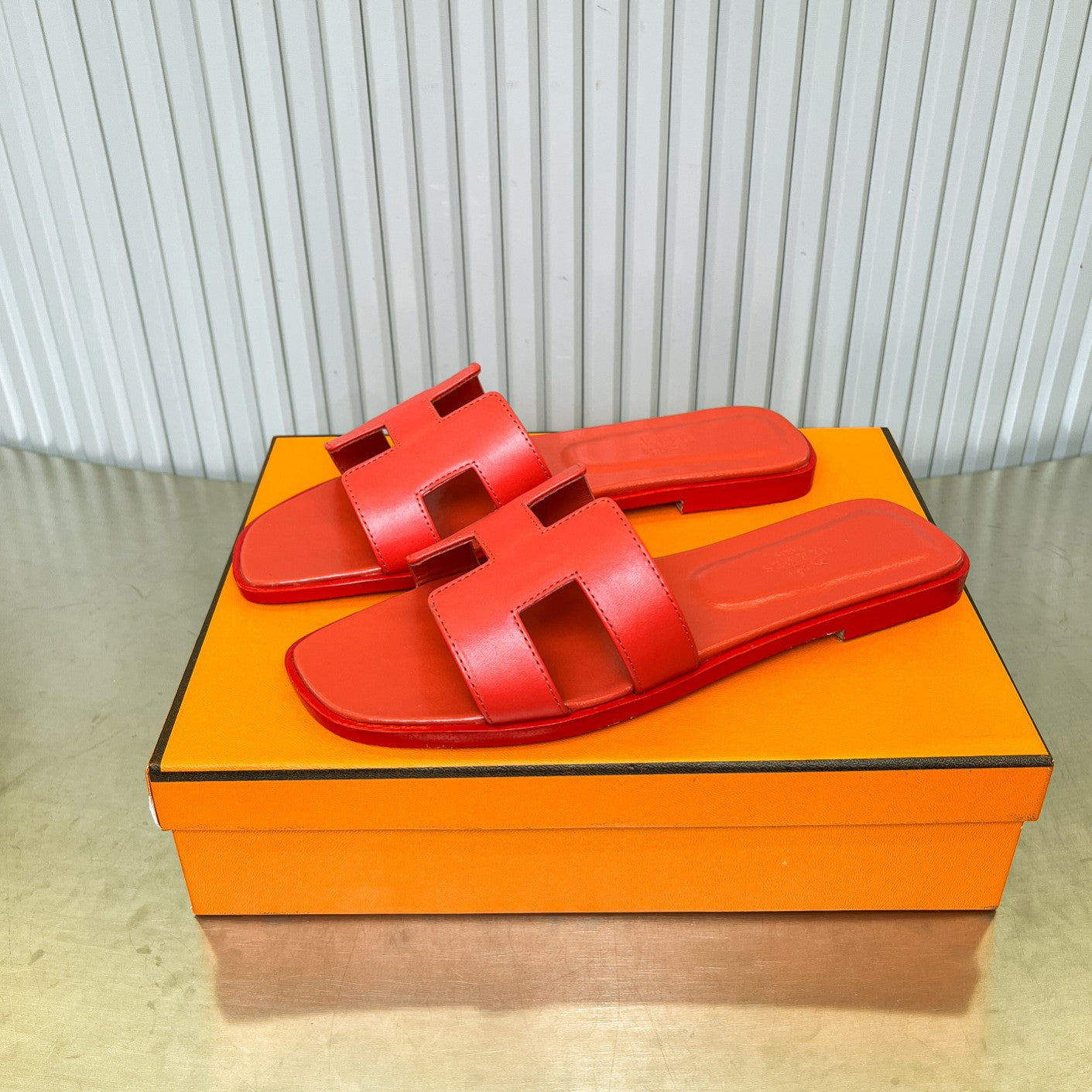 0ran Sandal Red