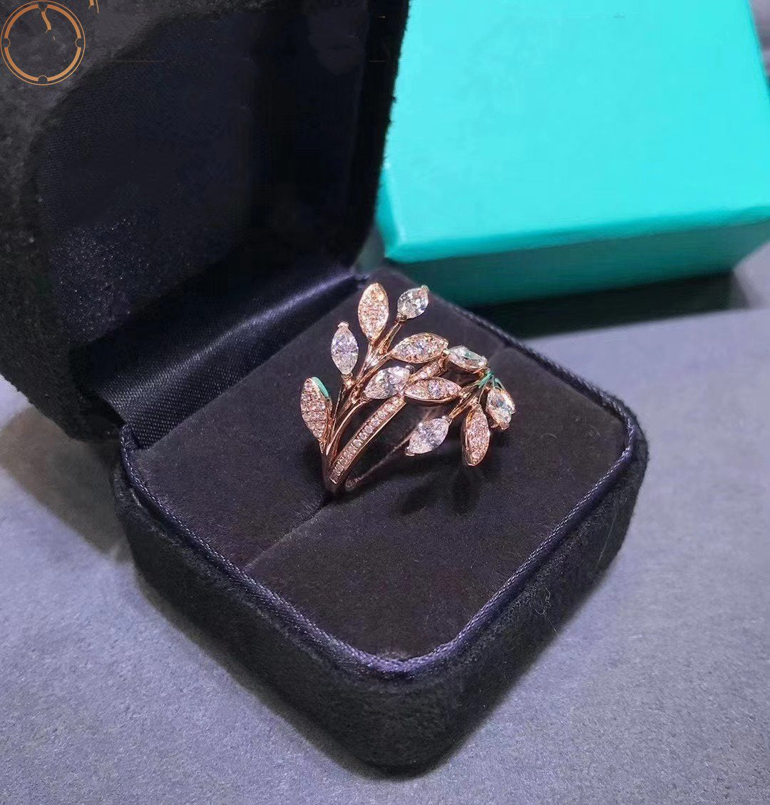 VICTORIA DIAMOND VINE BYPASS RING PINK GOLD