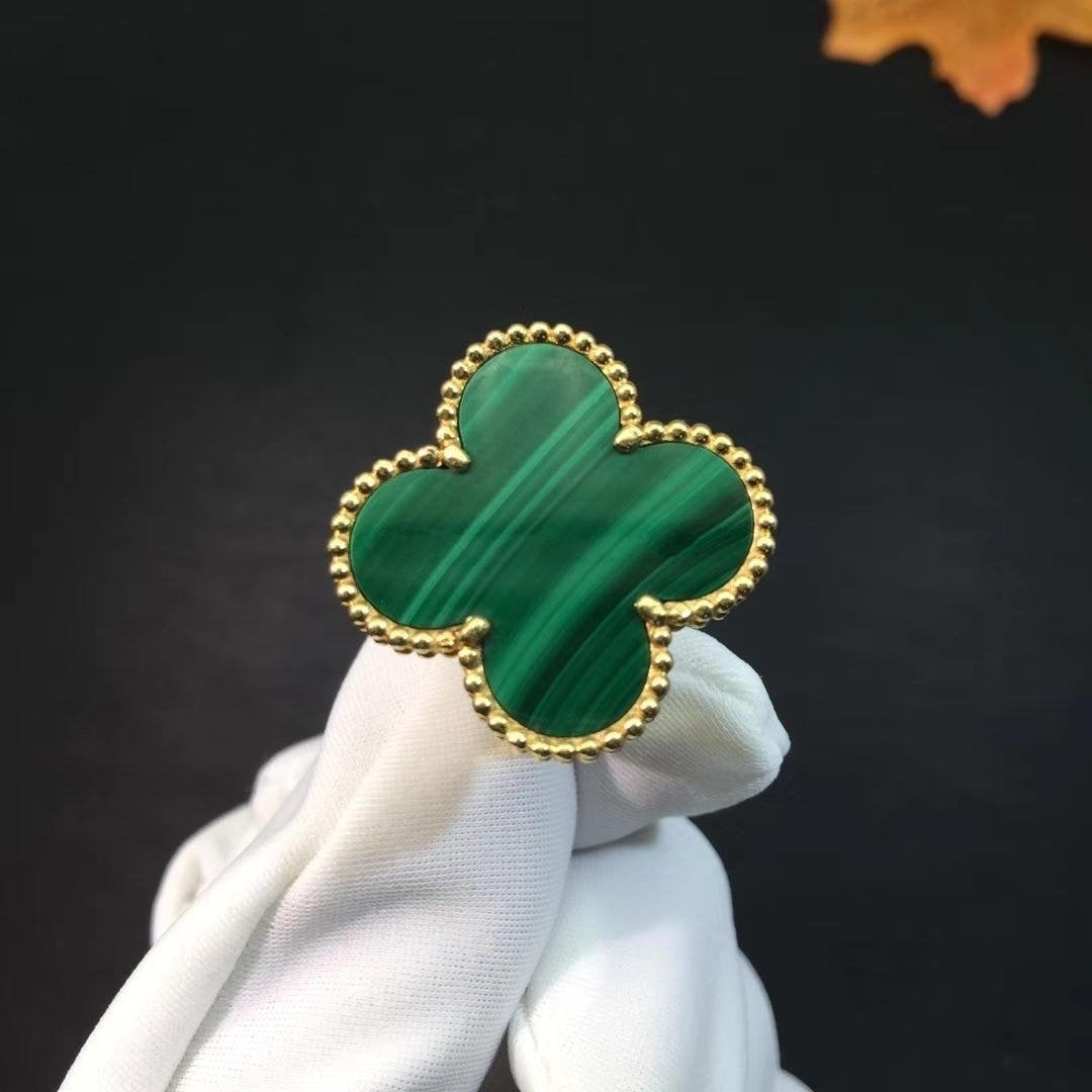 CLOVER MALACHITE RING