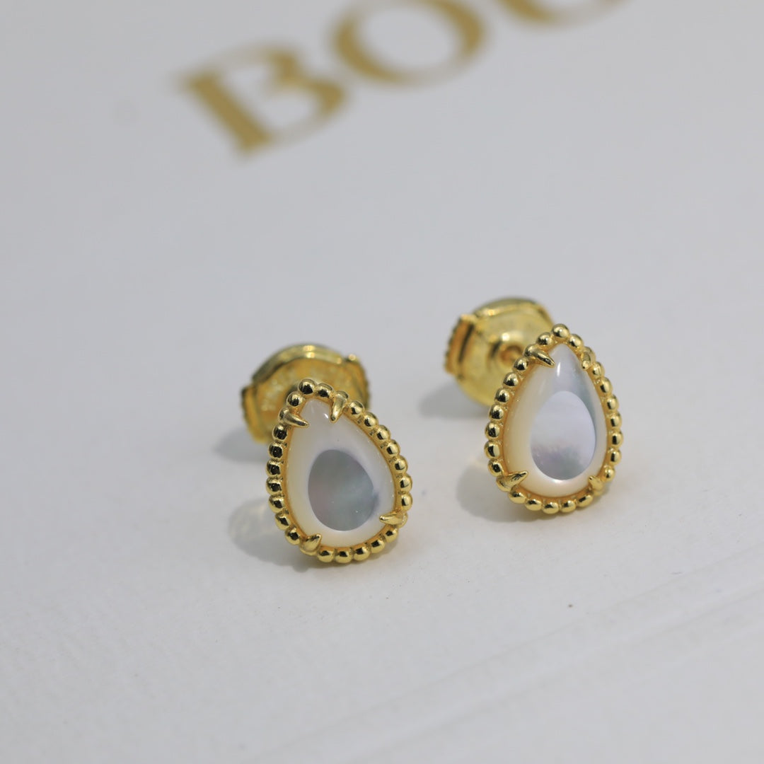 BOHEME MOP GOLD STUD EARRINGS