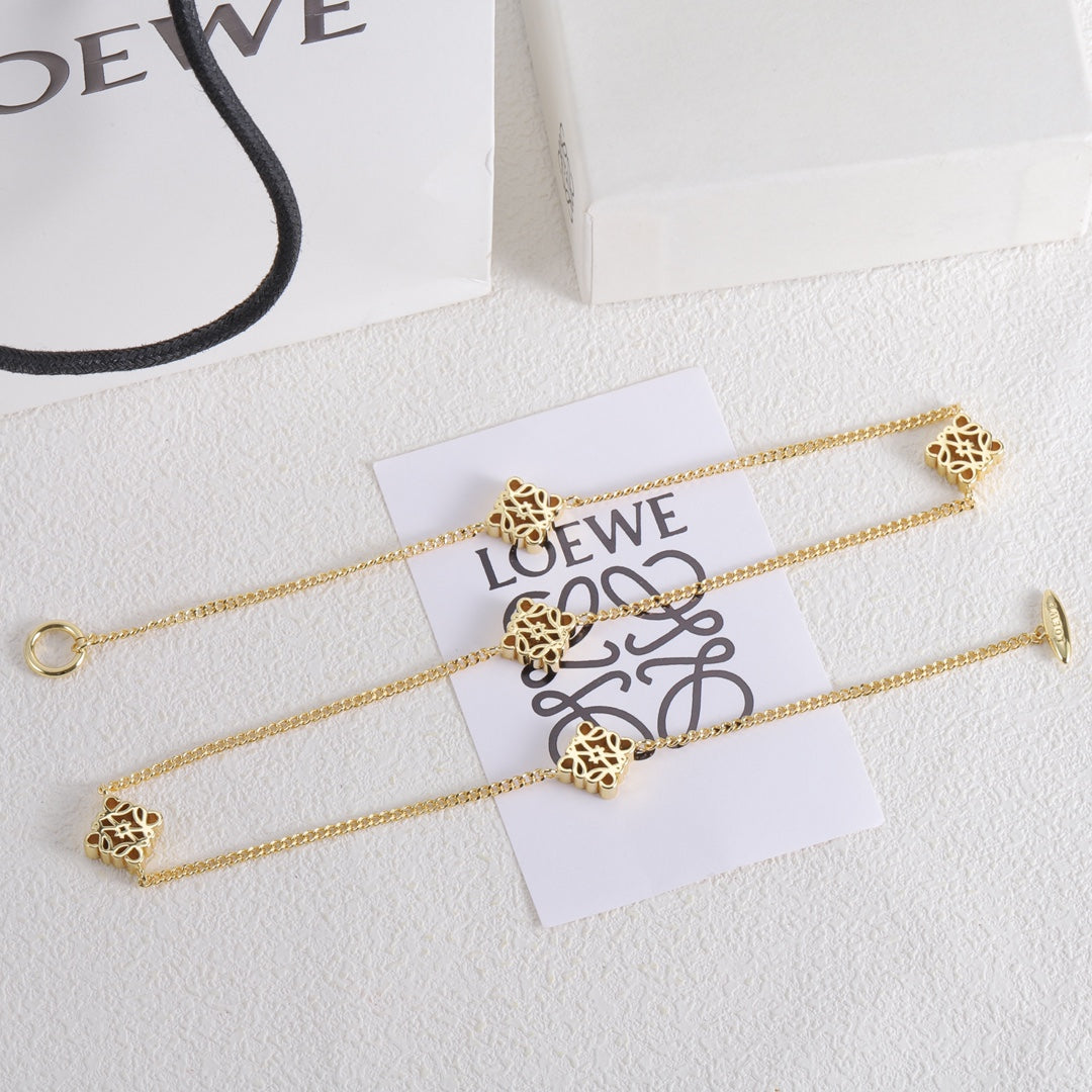 ANAGRAM 5 MOTIFS GOLD NECKLACE