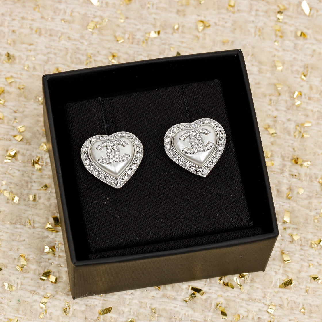 HEART CC DIAMONDS AROUND STUD SILVER EARRINGS