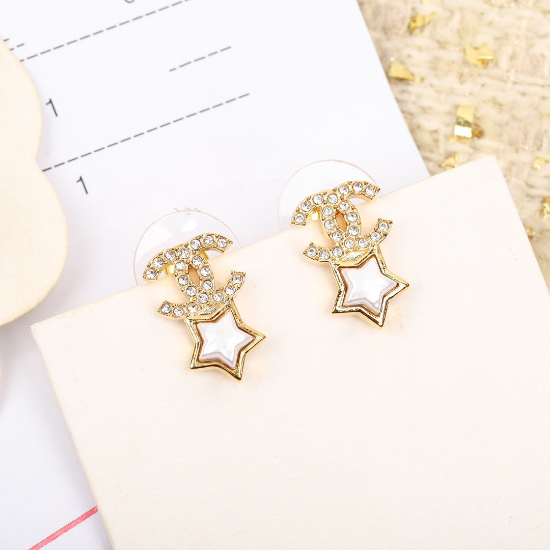 DOUBLE C STAR MOP DIAMONDS GOLD EARRINGS