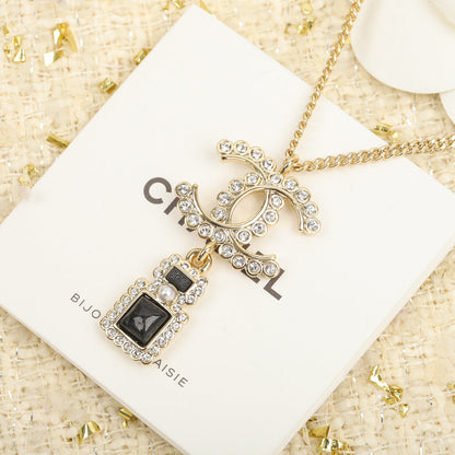 CHANE PERFUME BOTTLE PENDANT GOLD NECKLACE